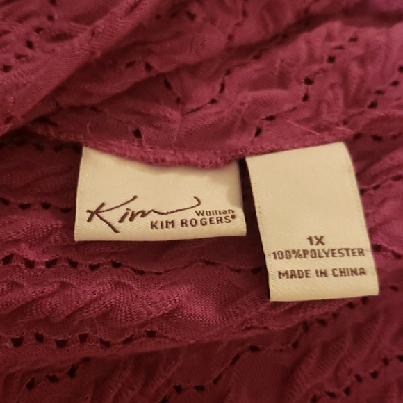 Kim Rogers Sleeveless Shrug - Picture 6 of 6